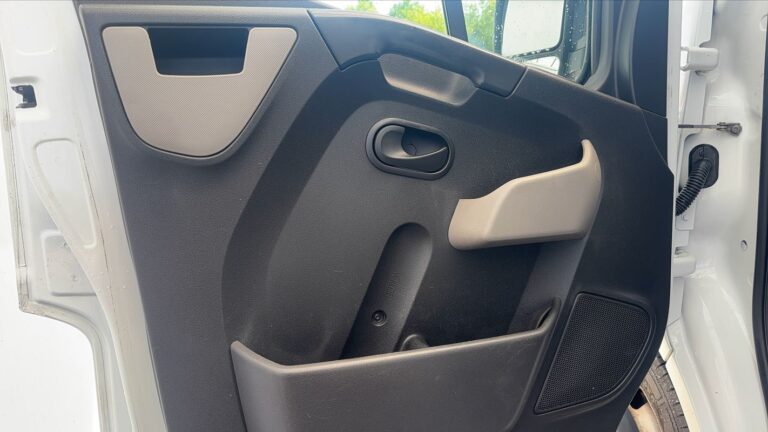 Renault Master VU Chassis cabine III 2.3 Blue dCi 163 Benne - Image 07 (July 9, 2026)