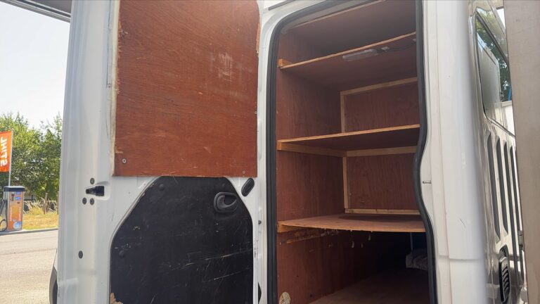 Renault Master VU Chassis cabine III 2.3 Blue dCi 163 Benne - Image 09 (July 9, 2026)