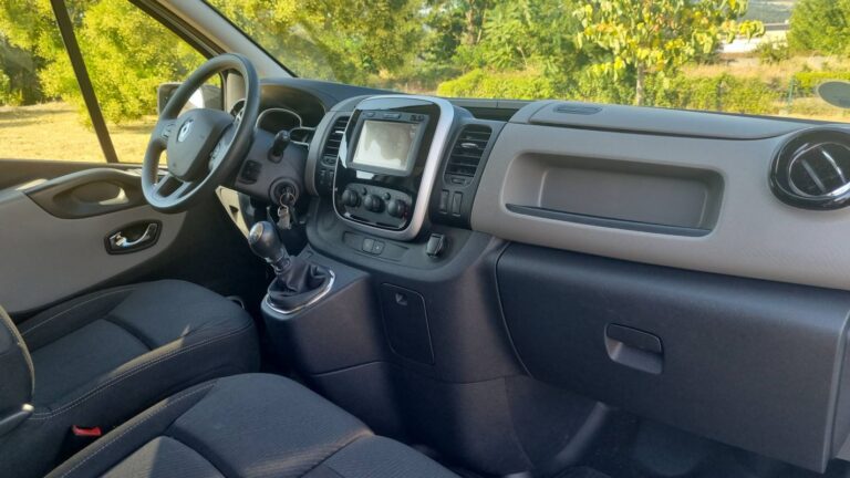 Renault Trafic 1.6 dCi 125 Grand Confort - Image 10 (July 9, 2026)