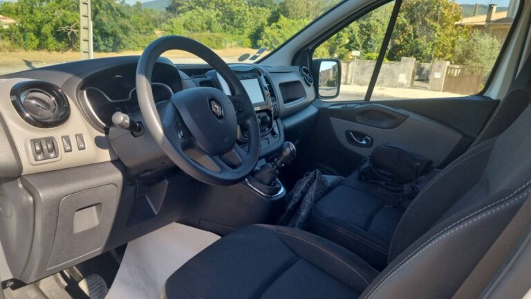 Renault Trafic 1.6 dCi 125 Grand Confort - Image 08 (July 9, 2026)