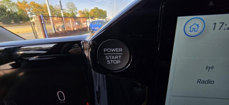 Ford Transit Custom 320 PHEV 232 SPORT cabine approfondie attelage camera 360 - Image 14 (July 9, 2026)