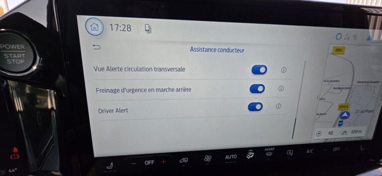 Ford Transit Custom 320 PHEV 232 SPORT cabine approfondie attelage camera 360 - Image 20 (July 9, 2026)