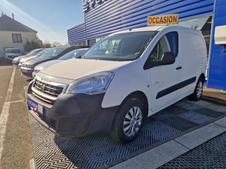 Peugeot Partner ELEC 49KW 200N/M GALICIA PRO STANDARD BVA 67 - Image 03 (July 9, 2026)