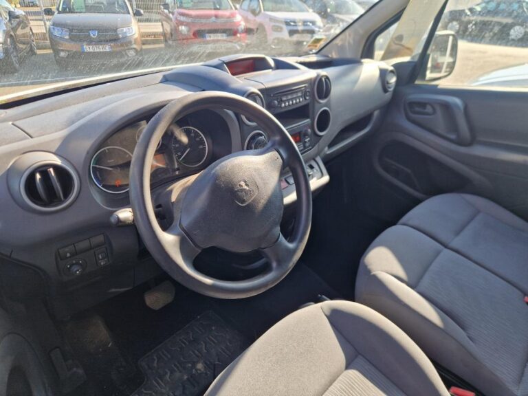 Peugeot Partner ELEC 49KW 200N/M GALICIA PRO STANDARD BVA 67 - Image 05 (July 9, 2026)