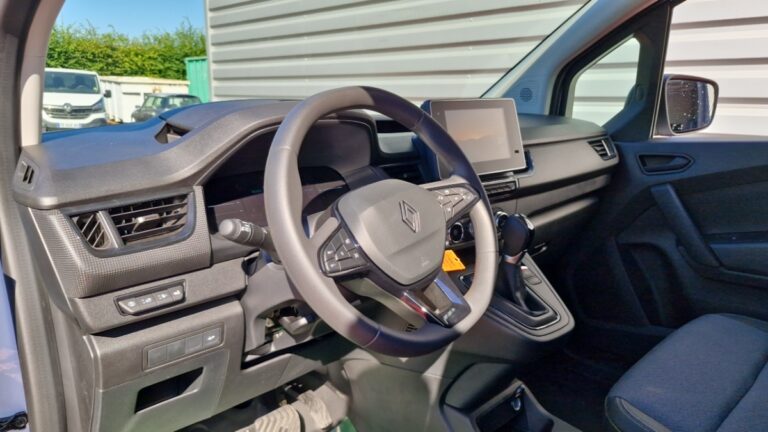 Renault Kangoo Van E-TECH ELECTRIQUE L1 AC22/DC80 GSR2 ADVANCE - Image 11 (July 9, 2026)
