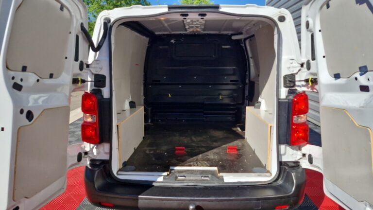 Fiat Scudo Compact 1.5 BHDi 120ch Business - Image 12 (July 9, 2026)