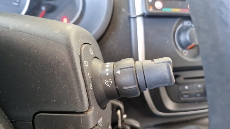 Renault Kangoo Express Gd Volume ExtraRLink – Blue dCi 95 - Image 17 (July 9, 2026)