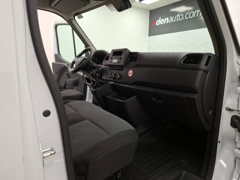 Renault Master FOURGON FGN TRAC F3500 BLUE DCI 135 CONFORT - Image 08 (July 9, 2026)