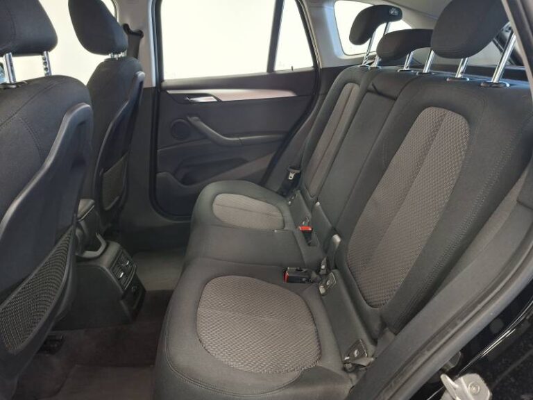BMW X1 sDrive 16d 116 ch Lounge - Image 15 (July 9, 2026)