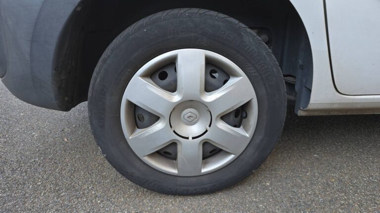 Renault Kangoo 1.5 Blue dCi 115 Extra R-Link - Image 16 (July 9, 2026)