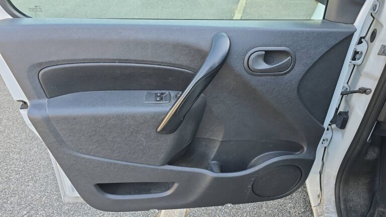 Renault Kangoo 1.5 Blue dCi 115 Extra R-Link - Image 07 (July 9, 2026)