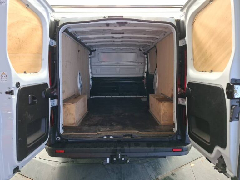 Renault Trafic FGN 3000 KG BLUE DCI 150 EDC GRAND CONFORT - Image 09 (July 9, 2026)