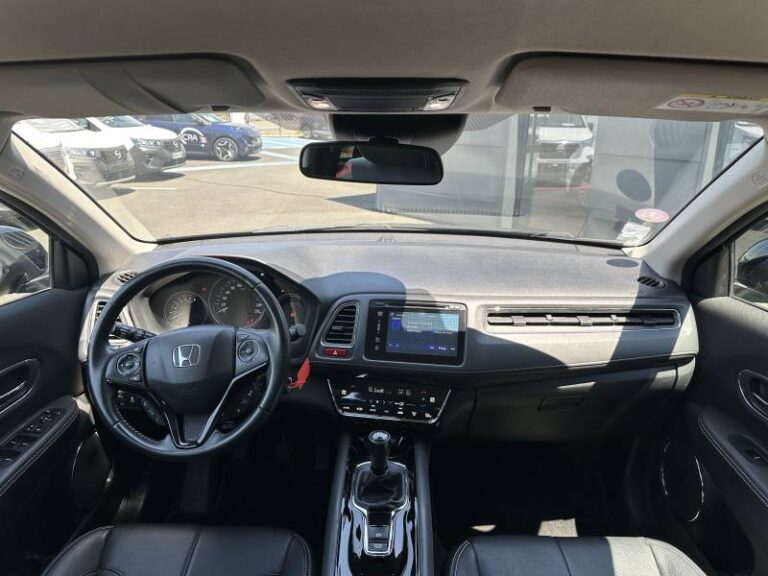Honda HRV HR-V 1.5 i-VTEC Executive Navi - Image 16 (July 9, 2026)