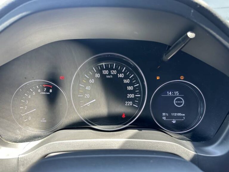Honda HRV HR-V 1.5 i-VTEC Executive Navi - Image 19 (July 9, 2026)