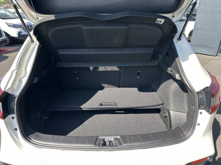 Nissan Qashqai 1.3 DIG-T 140 N-Connecta - Image 14 (July 9, 2026)
