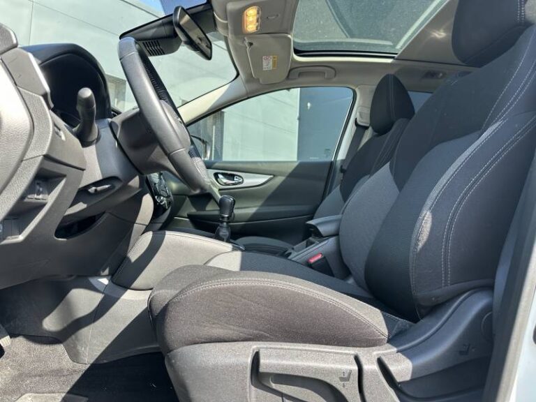 Nissan Qashqai 1.3 DIG-T 140 N-Connecta - Image 15 (July 9, 2026)