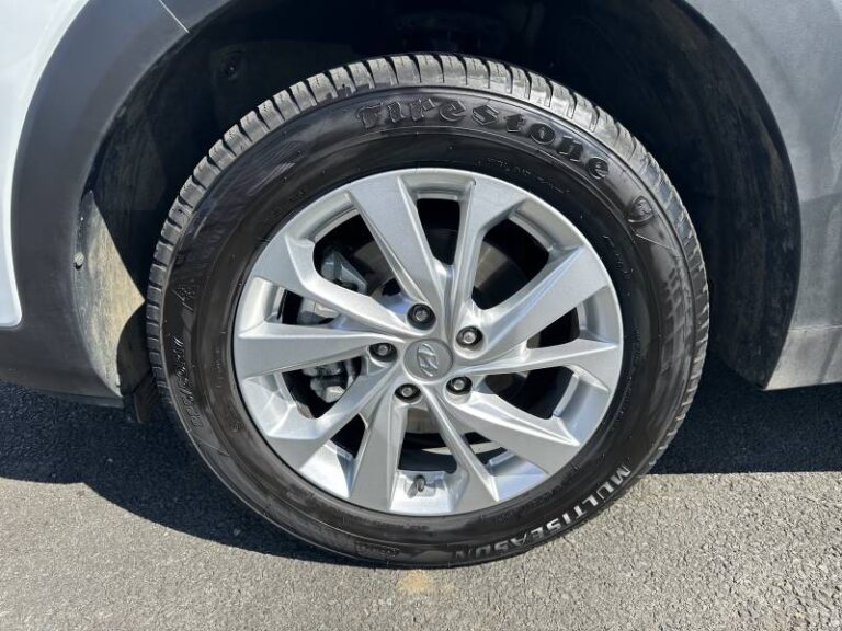 Hyundai Tucson 1.6 CRDi 115 Business - Image 09 (July 9, 2026)