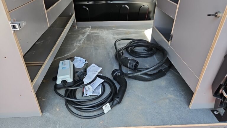 Renault Kangoo Express Z.E. ACHAT INTEGRAL EXTRA R-LINK - Image 10 (July 9, 2026)