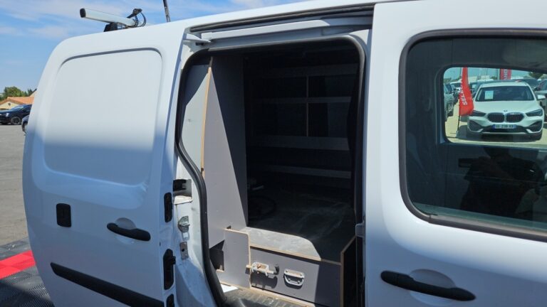Renault Kangoo Express Z.E. ACHAT INTEGRAL EXTRA R-LINK - Image 11 (July 9, 2026)