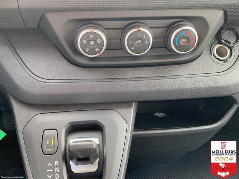 Renault Trafic CABINE APPROFONDIE 3T BLUE DCI 150 AUT - Image 16 (July 10, 2026)