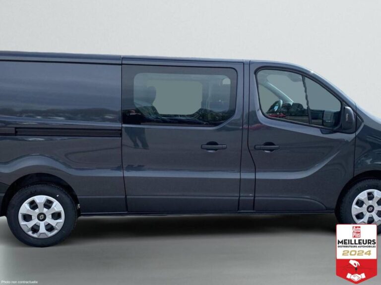 Renault Trafic CABINE APPROFONDIE 3T BLUE DCI 150 AUT - Image 04 (July 10, 2026)