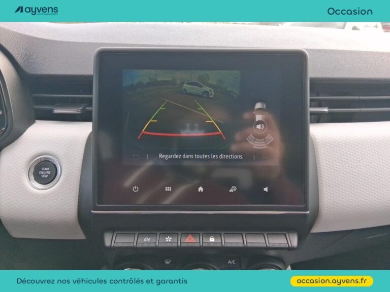 Renault Clio 1.6 E-Tech 145ch full hybrid Techno - Image 03 (July 10, 2026)