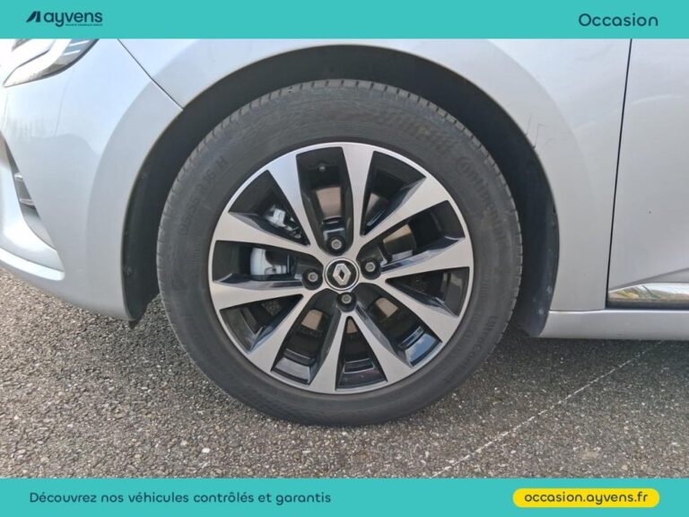 Renault Clio 1.6 E-Tech 145ch full hybrid Techno - Image 05 (July 10, 2026)