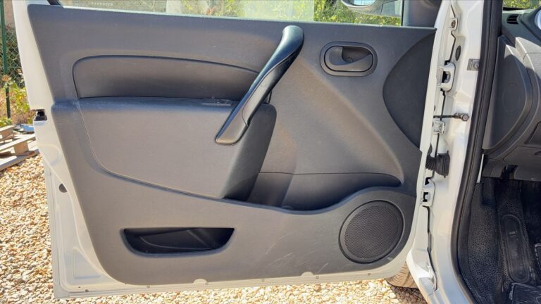 Renault Kangoo 1.5 dCi 75 Confort - Image 07 (July 10, 2026)