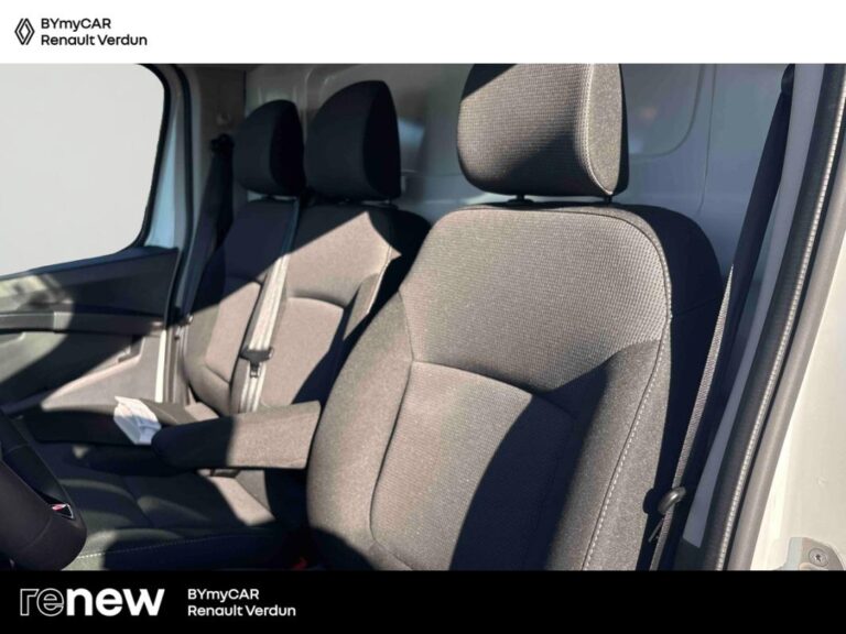 Renault Trafic FOURGON FGN 3000 KG BLUE DCI 130 CONFORT - Image 11 (July 10, 2026)