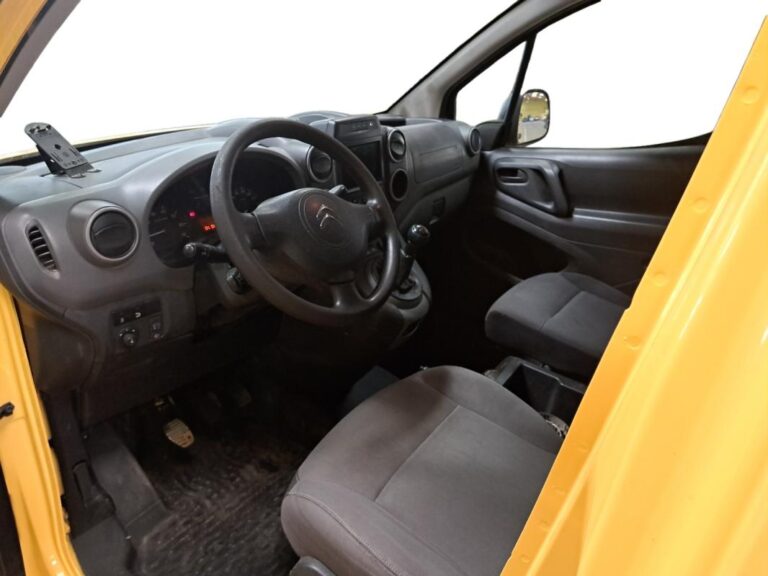 Citroën Berlingo FOURGON XL BLUEHDI 100 CLUB - Image 11 (July 10, 2026)