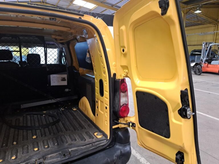 Citroën Berlingo FOURGON XL BLUEHDI 100 CLUB - Image 13 (July 10, 2026)