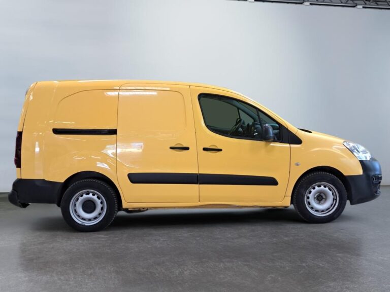 Citroën Berlingo FOURGON XL BLUEHDI 100 CLUB - Image 06 (July 10, 2026)