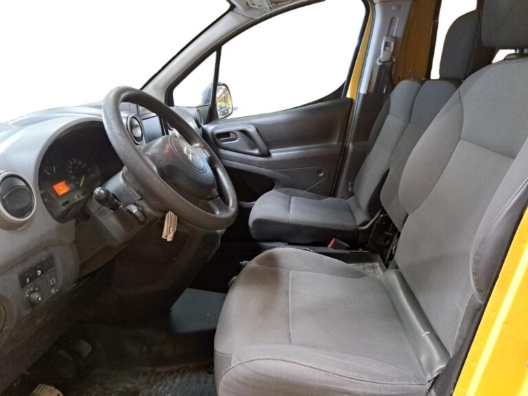 Citroën Berlingo FOURGON XL BLUEHDI 100 CLUB - Image 09 (July 10, 2026)
