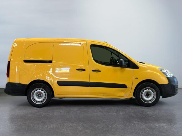 Citroën Berlingo FOURGON XL BLUEHDI 100 CLUB - Image 06 (July 10, 2026)
