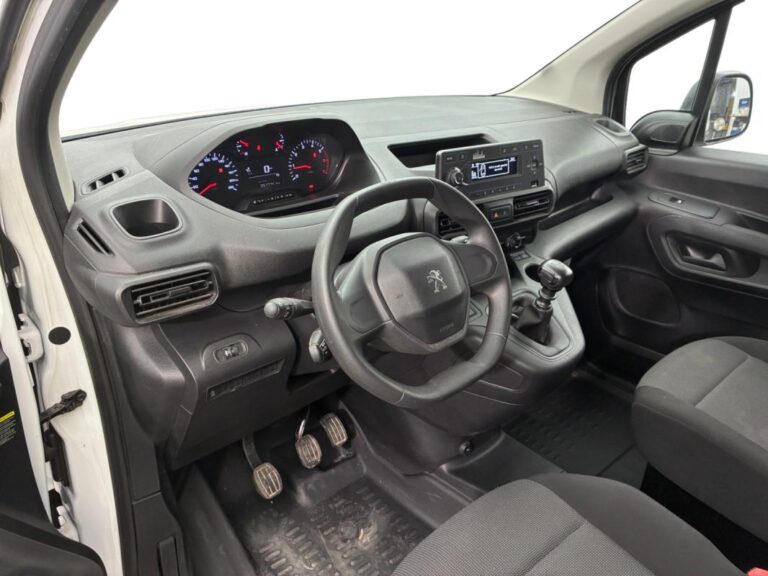 Peugeot Partner FOURGON STANDARD 1000 KG BLUEHDI 100 S&S BVM6 PREMIUM - Image 11 (July 10, 2026)