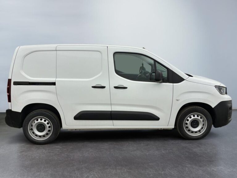 Peugeot Partner FOURGON STANDARD 1000 KG BLUEHDI 100 S&S BVM6 PREMIUM - Image 06 (July 10, 2026)