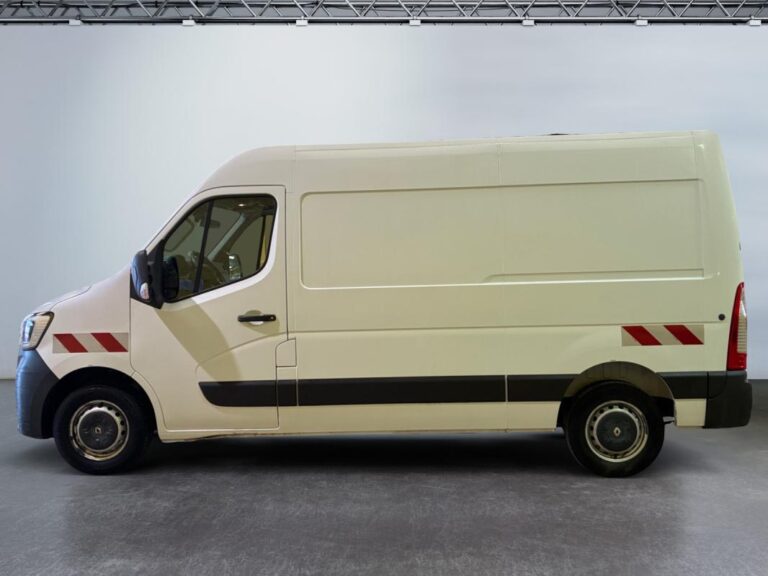 Renault Master FOURGON FGN TRAC F3500 DCI 135 GRAND CONFORT - Image 02 (July 10, 2026)
