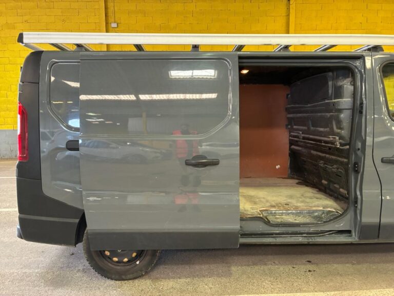 Renault Trafic FOURGON FGN 1300 KG DCI 120 SL PRO+ - Image 16 (July 10, 2026)