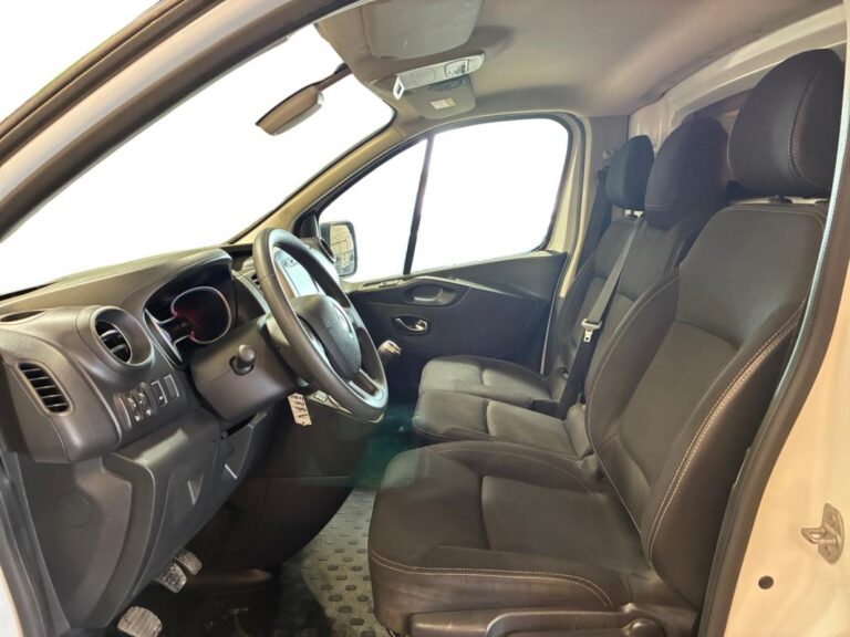 Renault Trafic FOURGON FGN 1200 KG DCI 120 GRAND CONFORT - Image 09 (July 10, 2026)