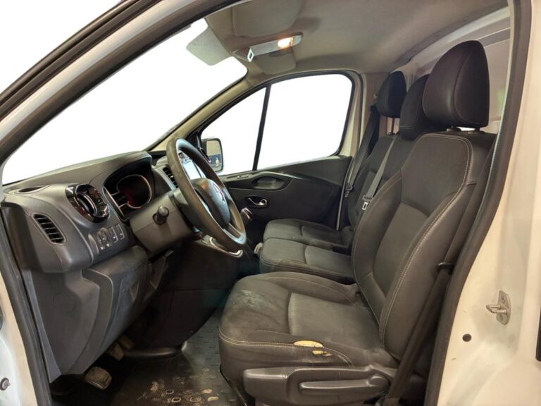 Renault Trafic FOURGON FGN 1200 KG DCI 120 GRAND CONFORT - Image 09 (July 10, 2026)