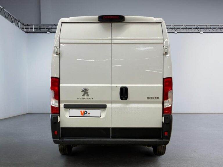 Peugeot Boxer FOURGON TOLE 333 BLUEHDI 140 S&S ASPHALT - Image 04 (July 10, 2026)