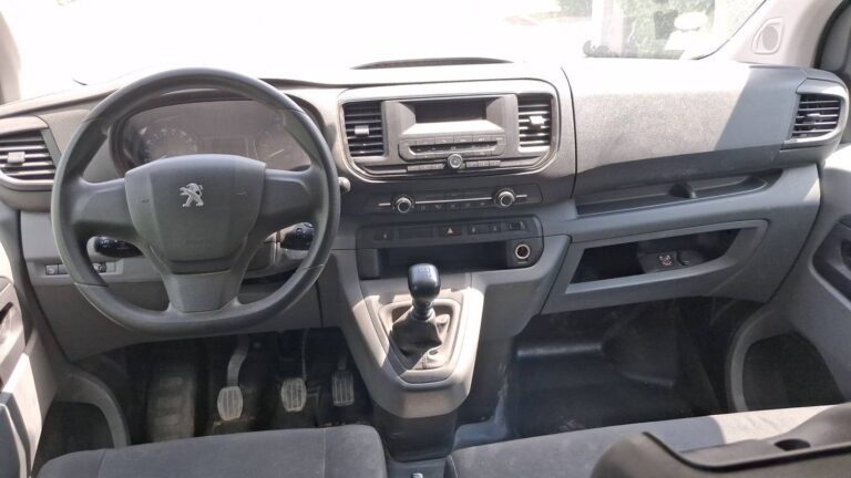 Peugeot Expert Cabine Approfondie III 2.0 BlueHDi 145 Premium - Image 11 (July 10, 2026)