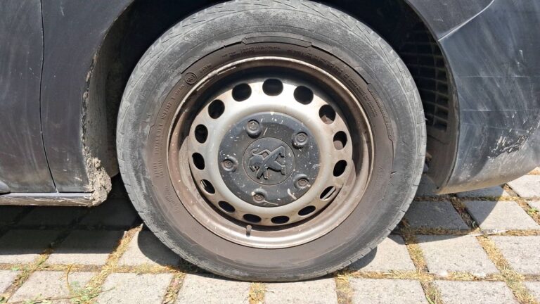 Peugeot Expert Cabine Approfondie III 2.0 BlueHDi 145 Premium - Image 17 (July 10, 2026)