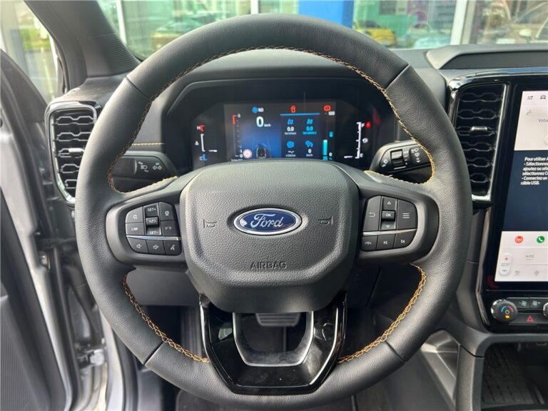 Ford Ranger DOUBLE CABINE DCA 2.3 ECOBOOST 281 CH PHEV S&S BVA10 e-4WD WILDTRAK - Image 15 (July 10, 2026)