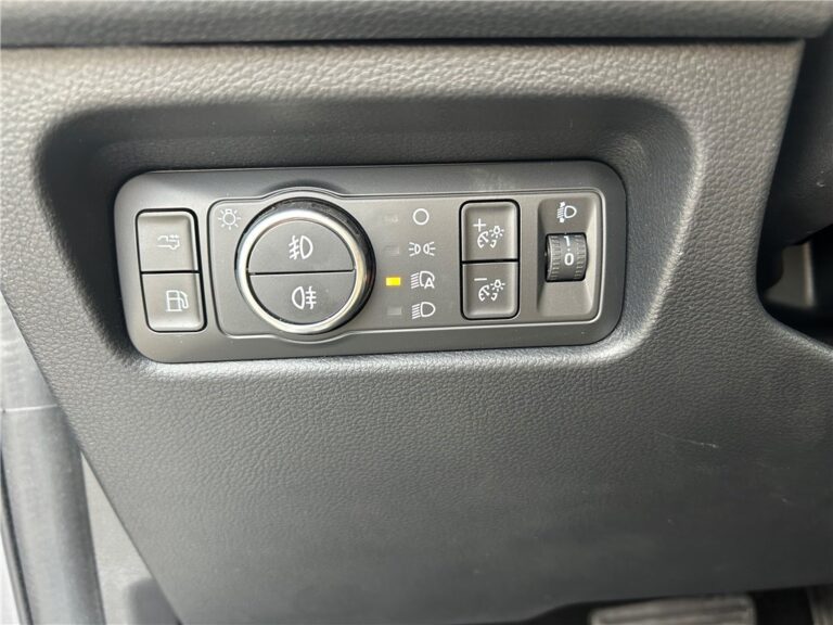 Ford Ranger DOUBLE CABINE DCA 2.3 ECOBOOST 281 CH PHEV S&S BVA10 e-4WD WILDTRAK - Image 19 (July 10, 2026)