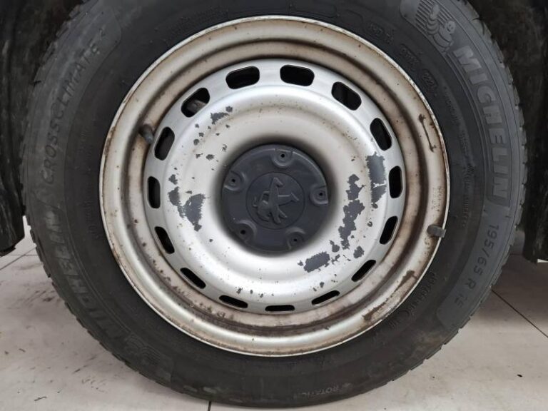 Peugeot Partner FGN FOURGON STANDARD 650 KG BLUEHDI 100 S&S BVM5 PREMIUM - Image 10 (July 10, 2026)