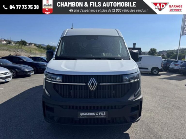 Renault Master FOURGON FG BLUE DCI 150 3T5 TR ADVANCE + caméra de recul + plancher bois - Image 02 (July 10, 2026)