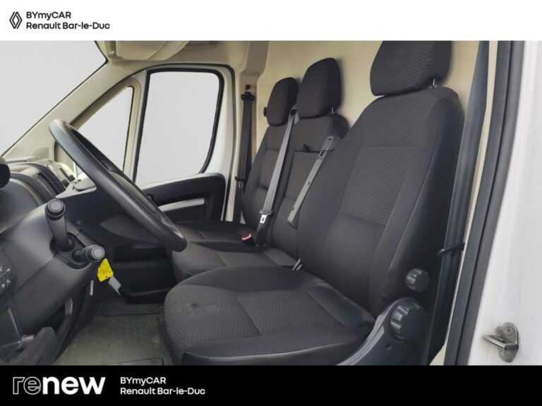 Peugeot Boxer FOURGON TOLE 330 BLUEHDI 140 S&S PREMIUM - Image 11 (July 10, 2026)