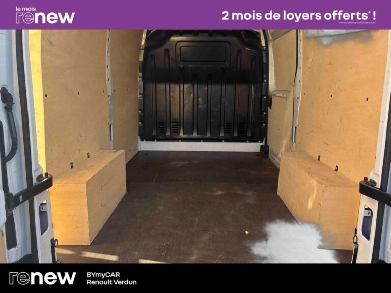 Renault Master FOURGON FGN TRAC F3500 BLUE DCI 135 CONFORT - Image 12 (July 10, 2026)