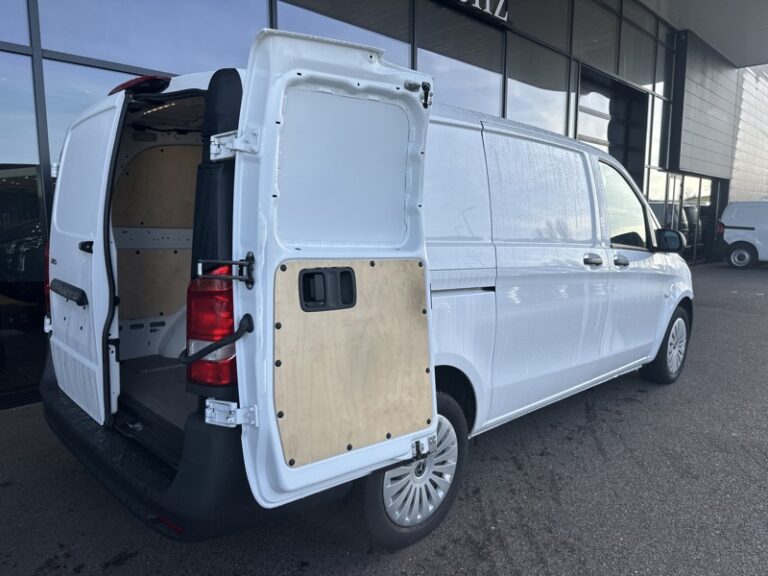 Mercedes Vito 116 CDI Fourgon Long 33 900€HT - Image 11 (July 10, 2026)